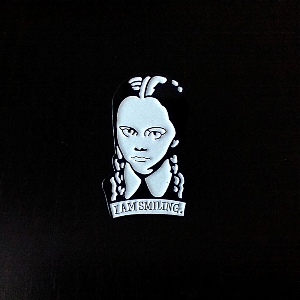 🧁 3/$30 I Am Smiling Wednesday Addams Family Enamel Pin NEW